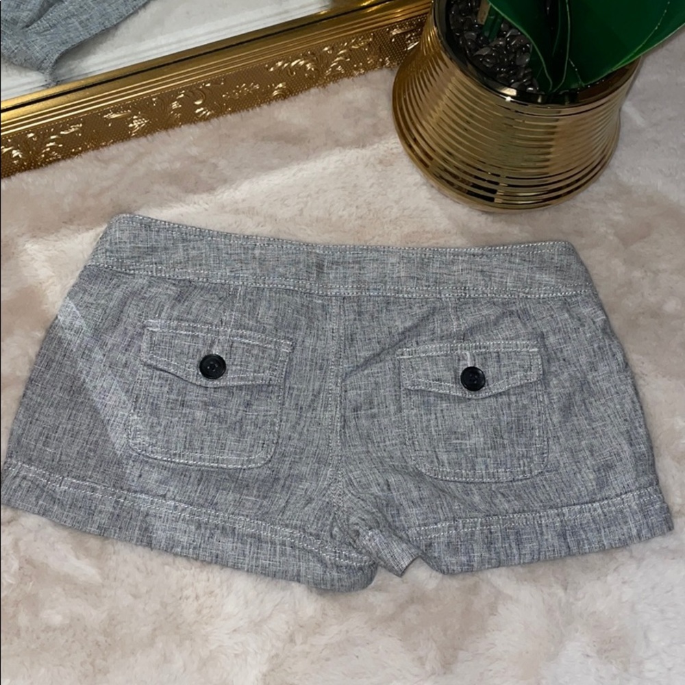 Express lovely shorts 🥰 - Picture 4 of 4